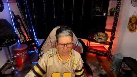 Selena online show from 11.04.25