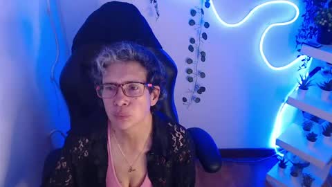 Snapshot of selena_ferreira chatting on 05.28.26 Selena online show from 05.28.26