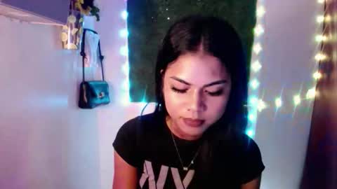 selena_fox2000 online show from 04.21.26