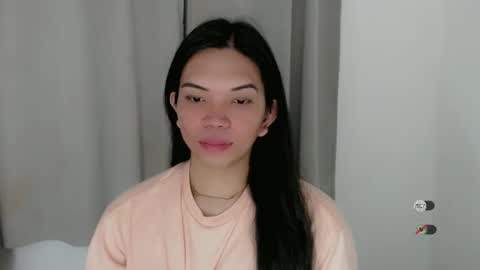 Selena online show from 12.21.24