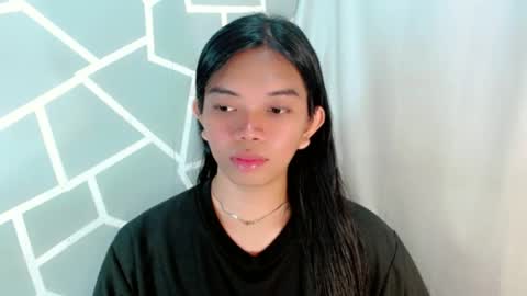 Snapshot of selena_fuckdoll chatting on 06.19.26 Selena online show from 06.19.26