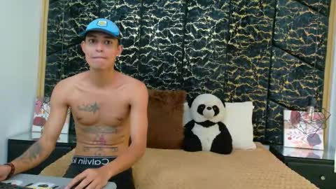 SelenaANDpeterr online show from 09.20.25