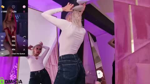 Selena online show from 10.27.25