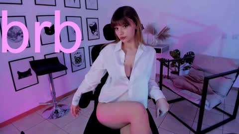 Snapshot of selenadearden chatting on 12.30.24 Selena ntmy online show from 12.30.24