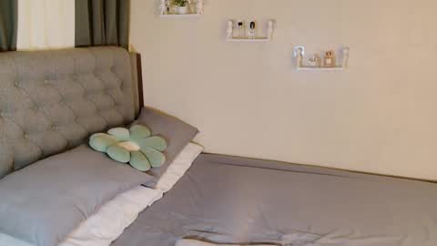 Snapshot of selenareyes chatting on 02.03.26 JC online show from 02.03.26