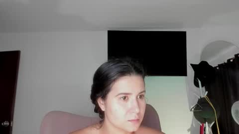 Snapshot of selene_king22 chatting on 09.18.25 Alejandra  online show from 09.18.25