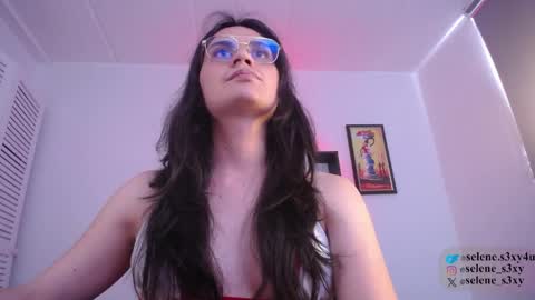 Snapshot of selene_s3xy chatting on 04.04.26 selene_s3xy online show from 04.04.26