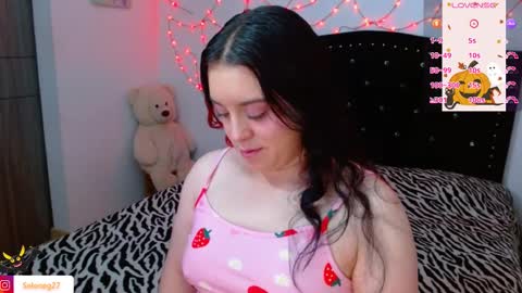 Selene G  online show from 10.07.25