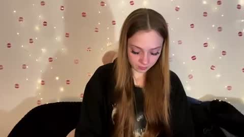 Kylie online show from 07.18.26