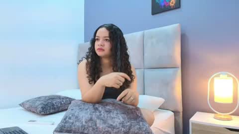selenevalois online show from 06.13.26
