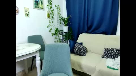 Snapshot of selenna57 chatting on 12.04.25 Selenna online show from 12.04.25