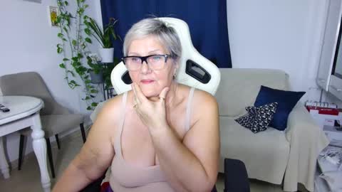 Snapshot of selenna57 chatting on 02.01.26 Selenna online show from 02.01.26