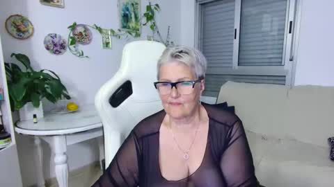 Selenna online show from 05.16.26