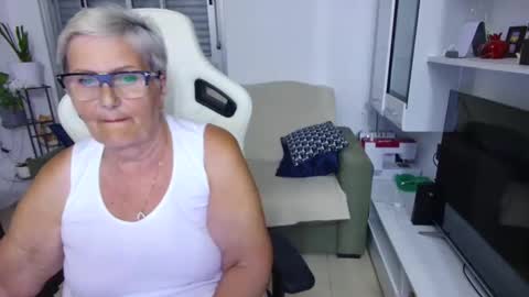 Selenna online show from 05.25.26