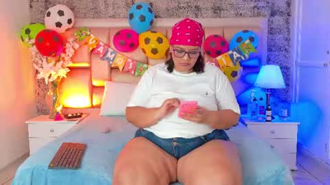 Selenna Cooper online show from 06.12.26