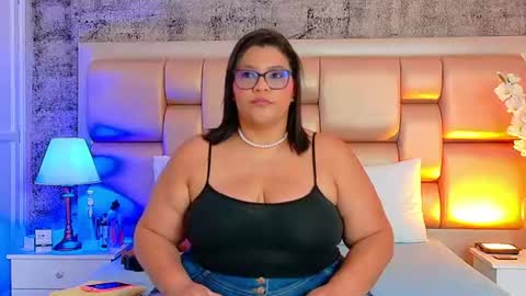 Selenna Cooper online show from 07.08.26