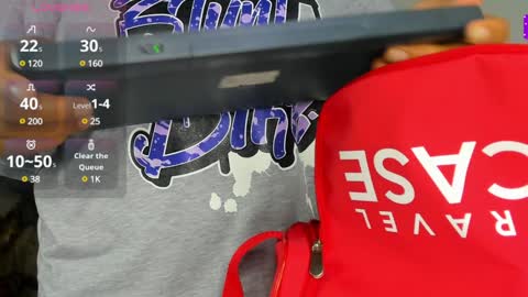 Snapshot of selket_ chatting on 01.25.25 Selket online show from 01.25.25