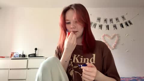 Snapshot of selmacalumag chatting on 04.04.26 Lily online show from 04.04.26