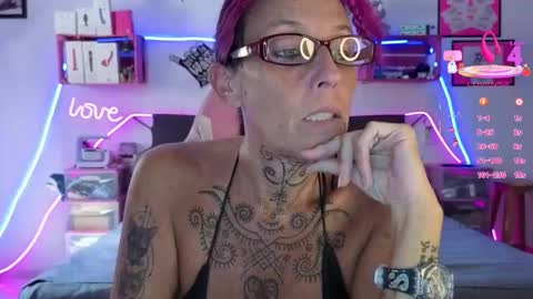 Selvaggia Del Caribe online show from 11.14.25