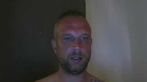 Snapshot of sence08 chatting on 10.17.25 sence08 online show from 10.17.25