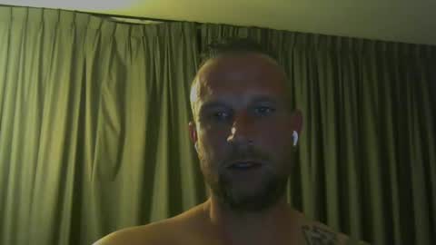 Snapshot of sence08 chatting on 04.02.26 sence08 online show from 04.02.26