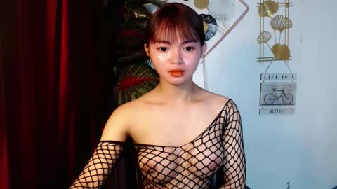Snapshot of sensational_yeng chatting on 02.24.26 sensational_yeng online show from 02.24.26
