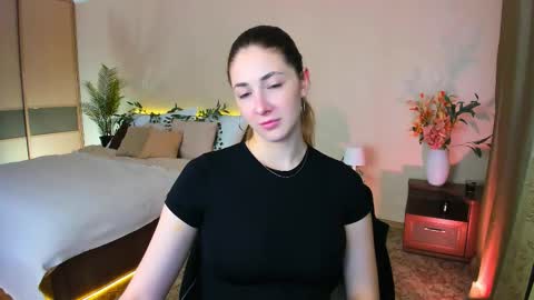 sensitiveheartt online show from 09.25.25