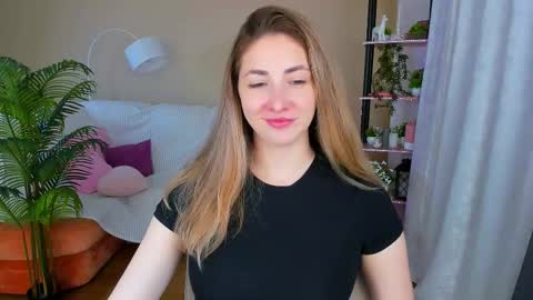 sensitiveheartt online show from 10.07.25