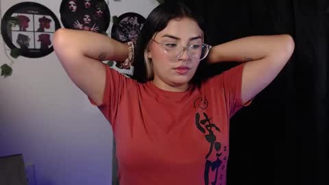 Snapshot of sensual_flame chatting on 11.16.25 Camille and sophie online show from 11.16.25