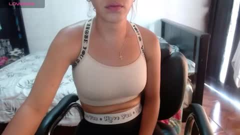 Snapshot of sensual_natalie chatting on 06.15.26 sensual_natalie online show from 06.15.26