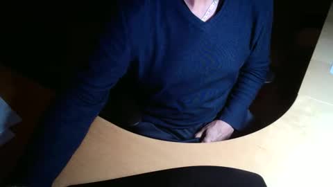 Snapshot of sensualgentlem chatting on 12.16.25 Sensually Yours online show from 12.16.25