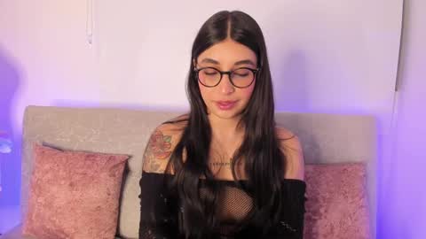 Snapshot of sensualhaven_ chatting on 02.16.25 sensualhaven_ online show from 02.16.25