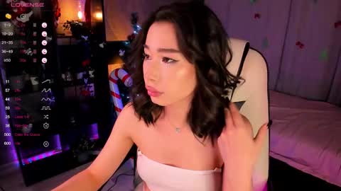 Snapshot of sensualily chatting on 01.17.26 Kiki online show from 01.17.26