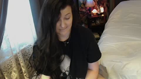 Snapshot of sentfrmheaven chatting on 01.16.25 Tara online show from 01.16.25