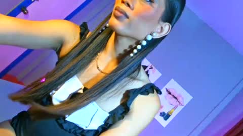 senyora_evangelista online show from 07.14.26