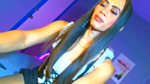 senyora_evangelista online show from 07.23.26