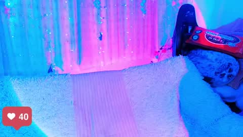 Snapshot of seraphine23_ chatting on 01.29.25 seraphine online show from 01.29.25