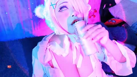 Snapshot of seraphine23_ chatting on 02.22.25 seraphine online show from 02.22.25