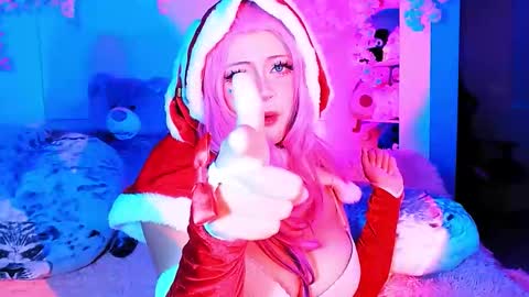 Snapshot of seraphine23_ chatting on 10.09.25 seraphine online show from 10.09.25