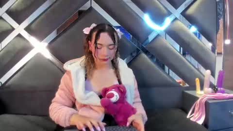 seraphine_nyx online show from 06.13.26