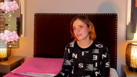 Seraphine star online show from 02.20.26