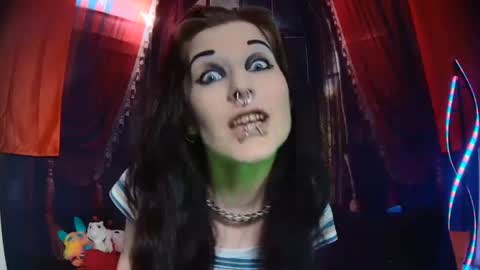 Snapshot of seraphinmunster chatting on 12.03.24 Seraphin Munster online show from 12.03.24