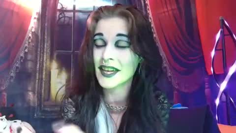 Snapshot of seraphinmunster chatting on 12.04.24 Seraphin Munster online show from 12.04.24