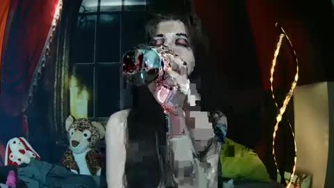 Snapshot of seraphinmunster chatting on 02.13.25 Seraphin Munster online show from 02.13.25