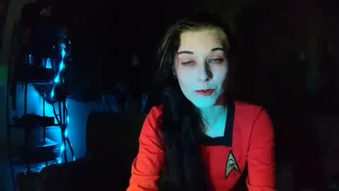 Snapshot of seraphinmunster chatting on 10.08.25 Seraphin Munster online show from 10.08.25