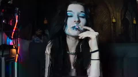 Snapshot of seraphinmunster chatting on 10.22.25 Seraphin Munster online show from 10.22.25