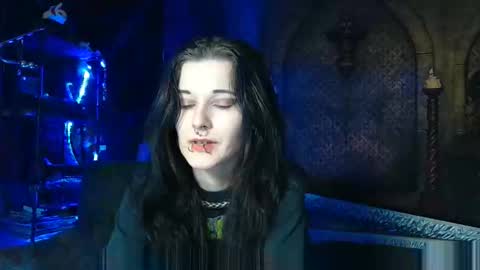 Snapshot of seraphinmunster chatting on 11.29.25 Seraphin Munster online show from 11.29.25