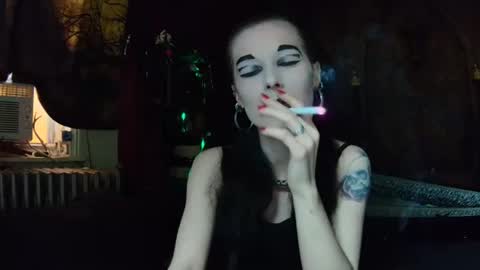 Snapshot of seraphinmunster chatting on 05.16.26 Seraphin Munster online show from 05.16.26