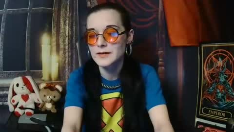 Snapshot of seraphinmunster chatting on 06.12.26 Seraphin Munster online show from 06.12.26