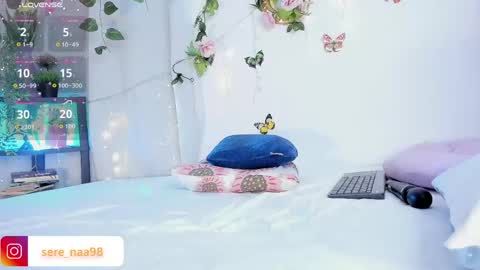 Snapshot of serena_jeyns chatting on 05.23.26 SERE online show from 05.23.26